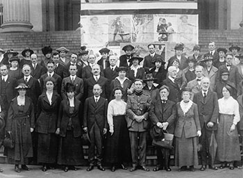 Some of the nearly 200 domestic and international attendees at the Second White House Conference on Children in 1919. (Library of Congress, LC-DIG-33232)